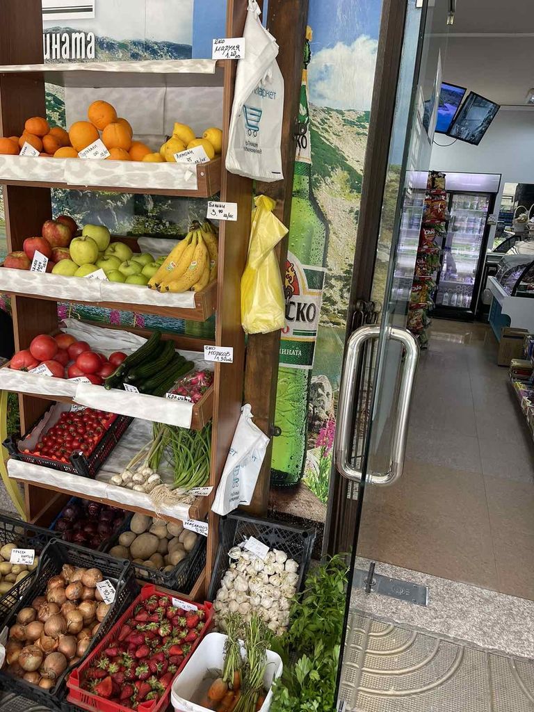 Продава се Магазин в Пловдив, Кючук Париж - 60 кв.м за 468 €/кв.м - Снимка #2