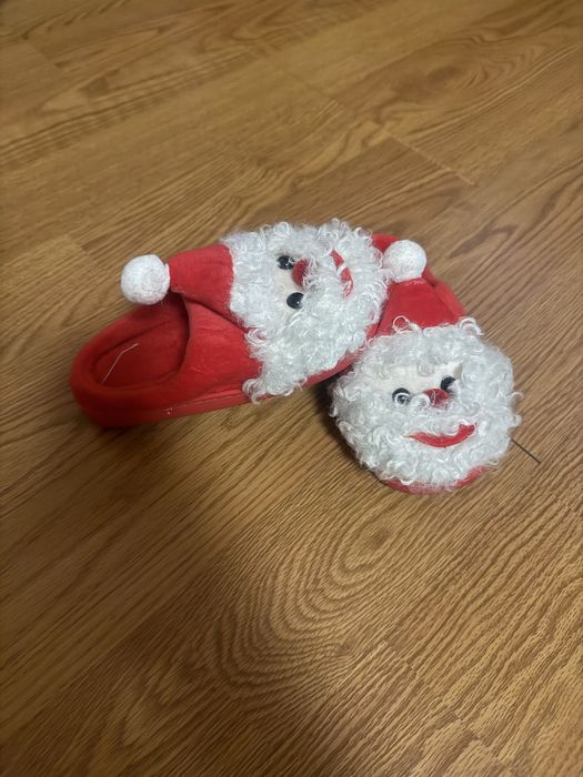 Papuci / Slapi Mos Craciun nr 28 /18 cm