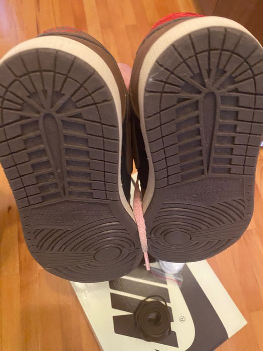 Jordan Travis Scott low matcha, marimea 38