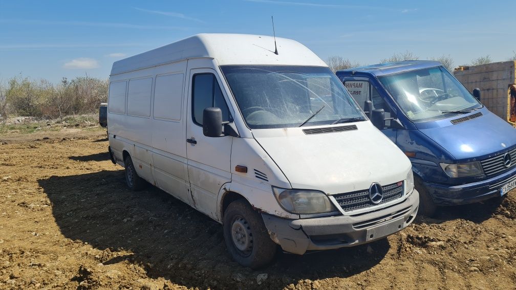 Mercedes Sprinter 2.2CDI 313 , Мерцедес Спринтер ЦДИ На Части !