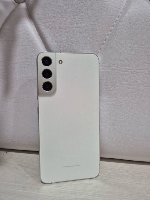 Samsung s22 plus 8/256