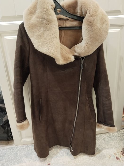 Продам дубленку в отличном состоянии