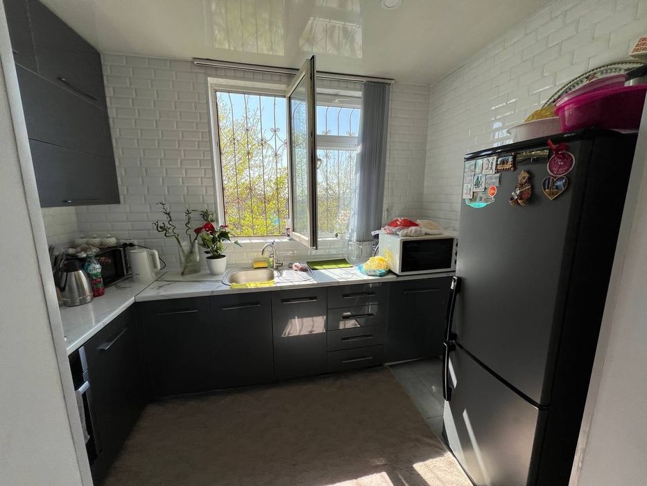 Срочно Продаётся Юнусобод 17-кв 2/2/5 Ипотека можно!