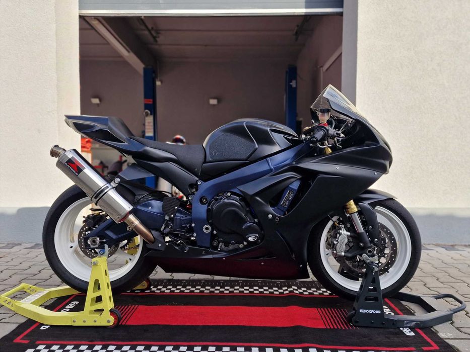 Suzuki gsx r pista circuit