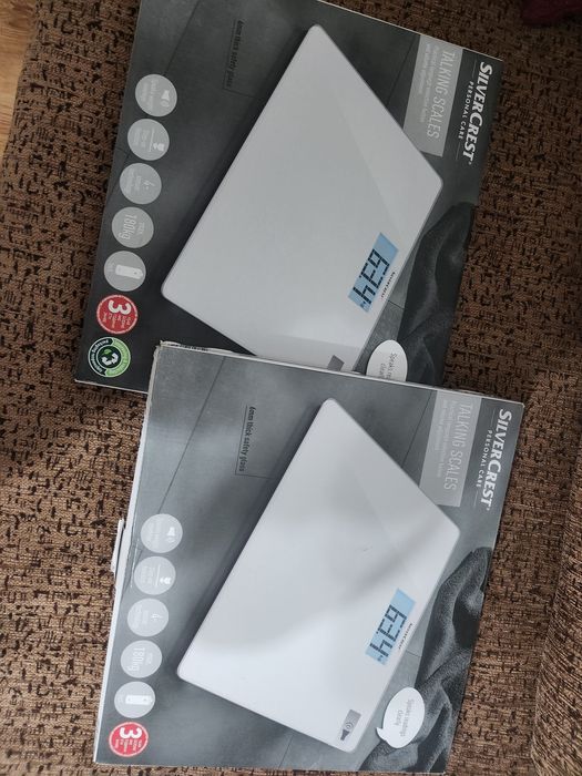 Cântar 180 kg cu functie vocală,ecran mare luminos SIGILAT