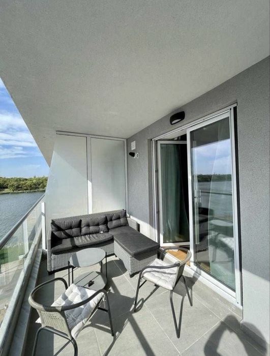 Inchiriez Garsoniera cu vedere la lac Lebada - direct proprietar