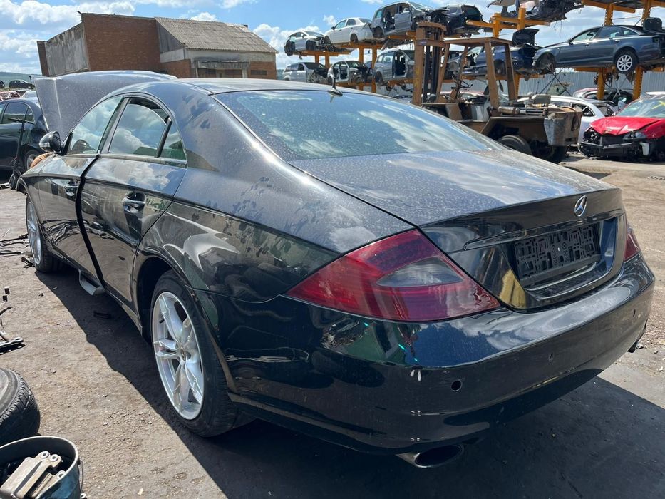 Dezmembrez Mercedes-Benz CLS-Class C219 [2004 - 2008] 3.0 cdi om64292