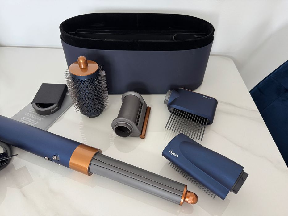 Vand Dyson Airwrap cu garantie