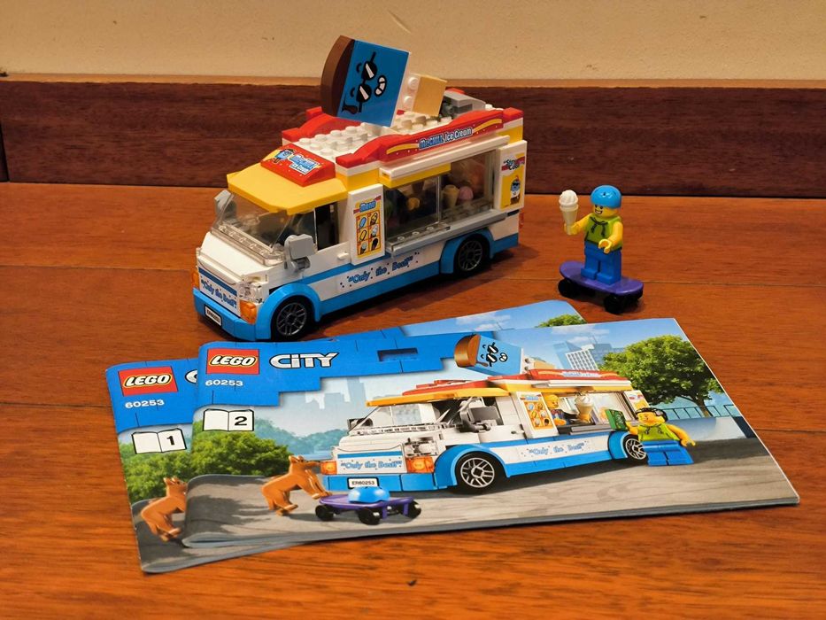 Lego City masina de inghetata 60253
