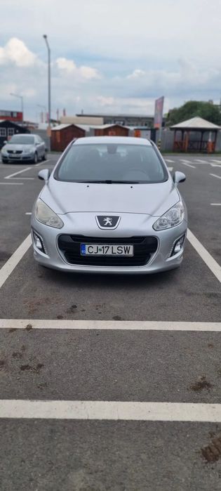 Peugeot 308 Peugeot 308 1,6 blue  hdi,115 CP/84KW