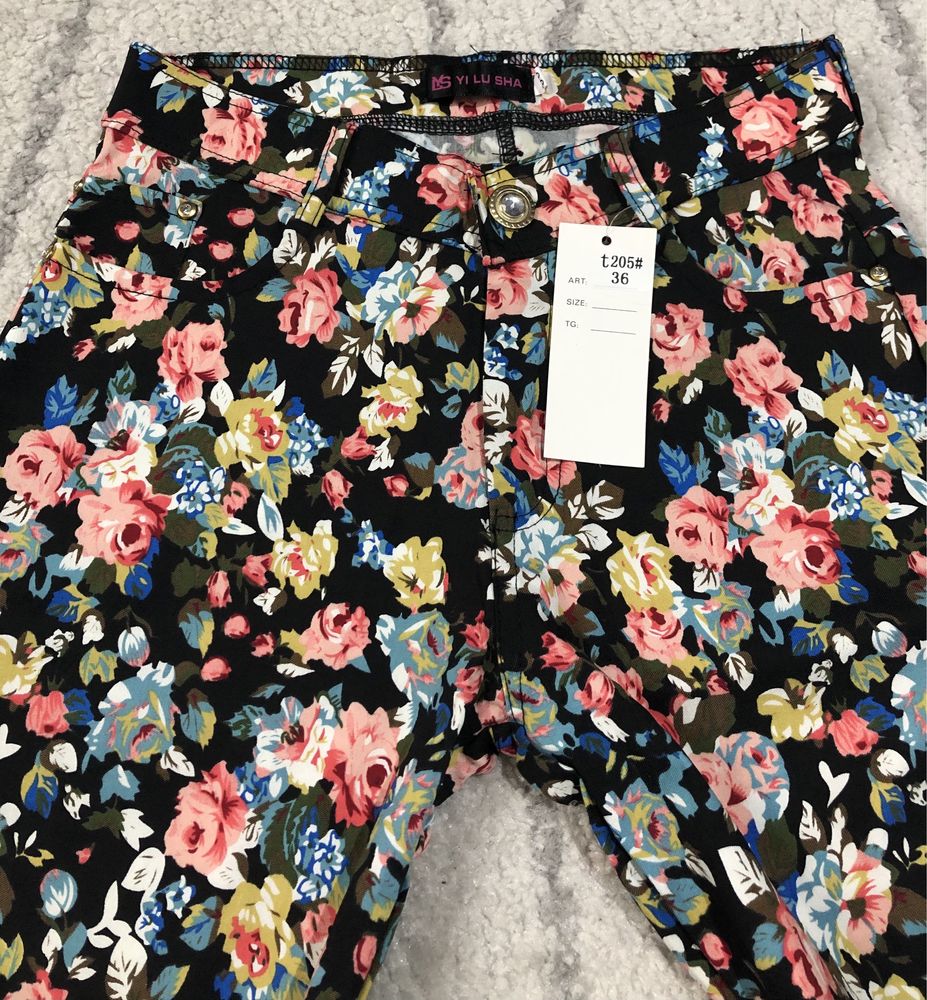 Pantaloni inflorati noi marime 36 pantaloni colorati model floral 36 s