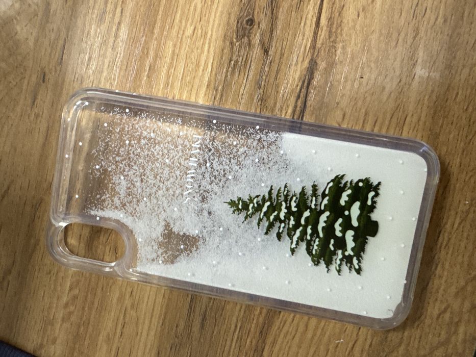 Чехол на Iphone XR.