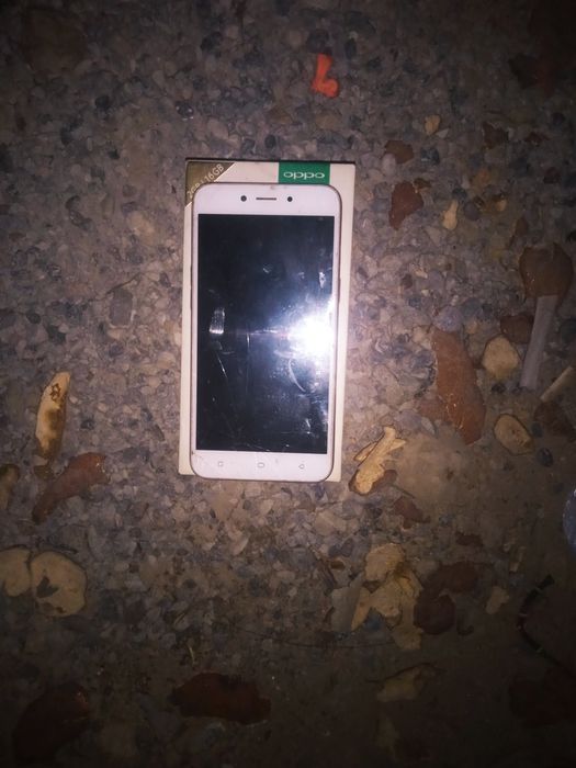 OPPO A71K на запчасти срочно!