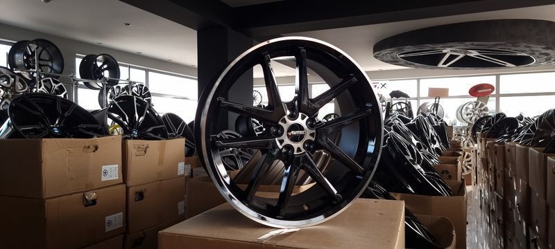 19цола 5х114.3 AUTEC Mazda,Mustang Мазда,Мустанг Toyota,Honda