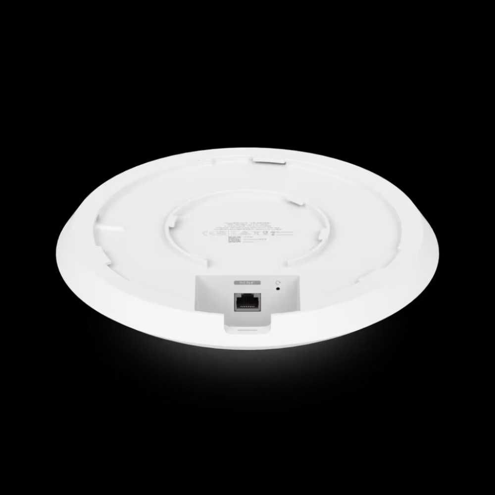 Точка доступа Ubiquiti UniFi U6 Long Range U6-LR