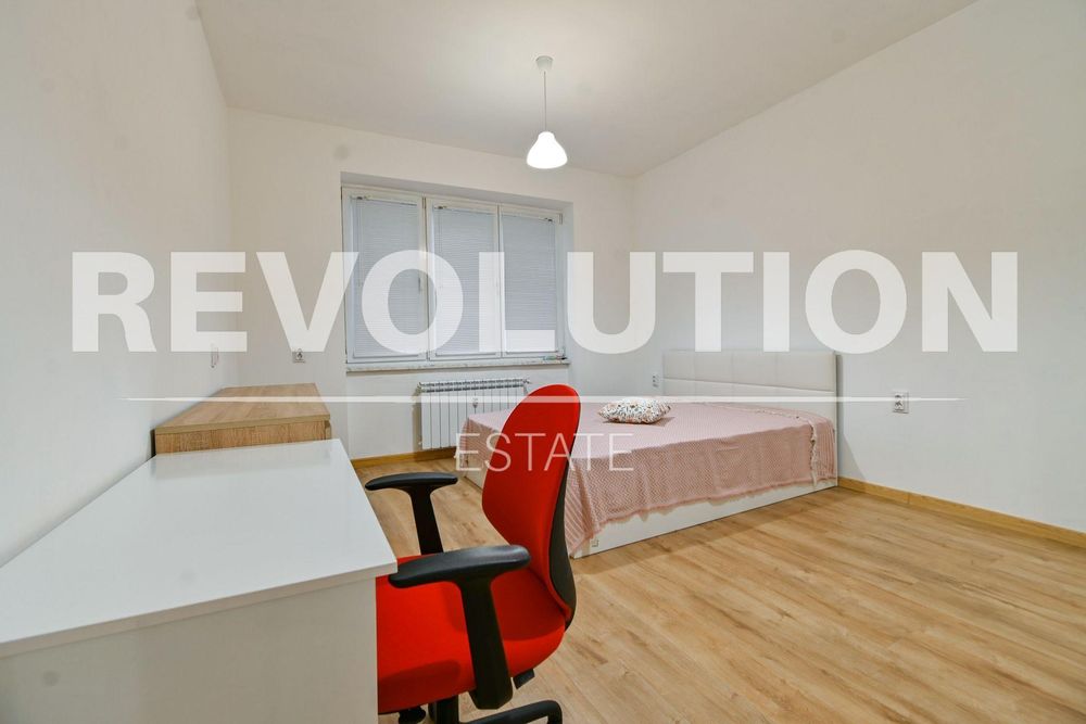 Двустаен апартамент в Център на София.