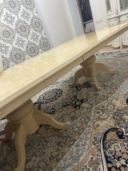 Продам стол со стульями