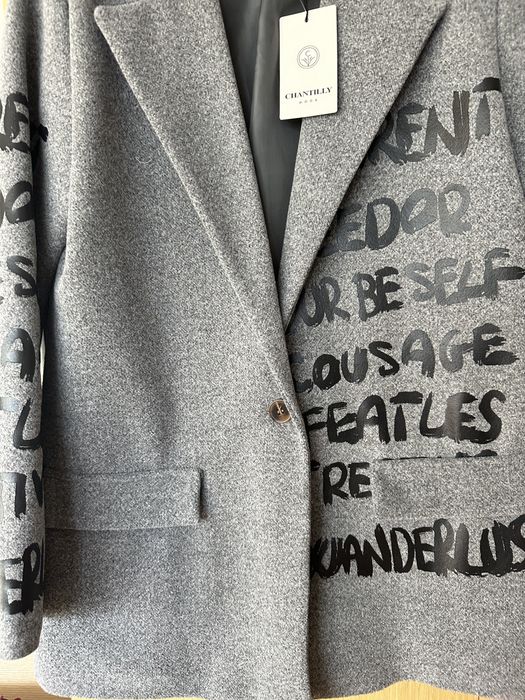 Сиво италианско овърсайз сако