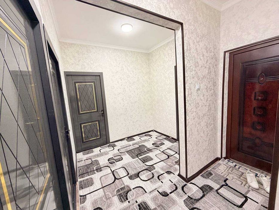 Продаётся 4х комн квартира на 4 этаже Ор-р Динамо Базарчик