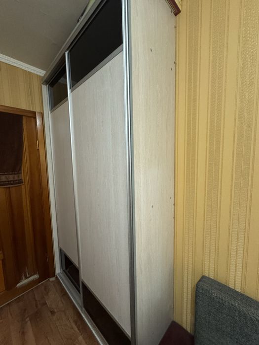 Шкаф- купе, сделан из качественного материала