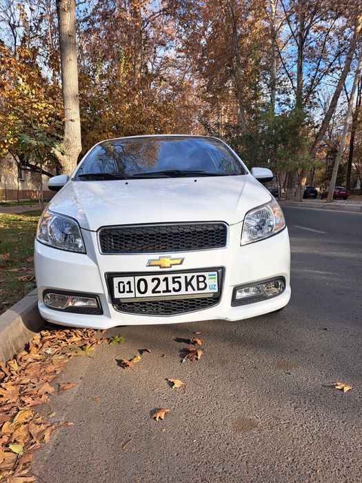 Srochno deshevo Nexia 3 2020 avtomat