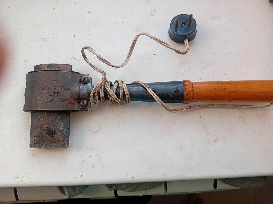 Паяльник медный.