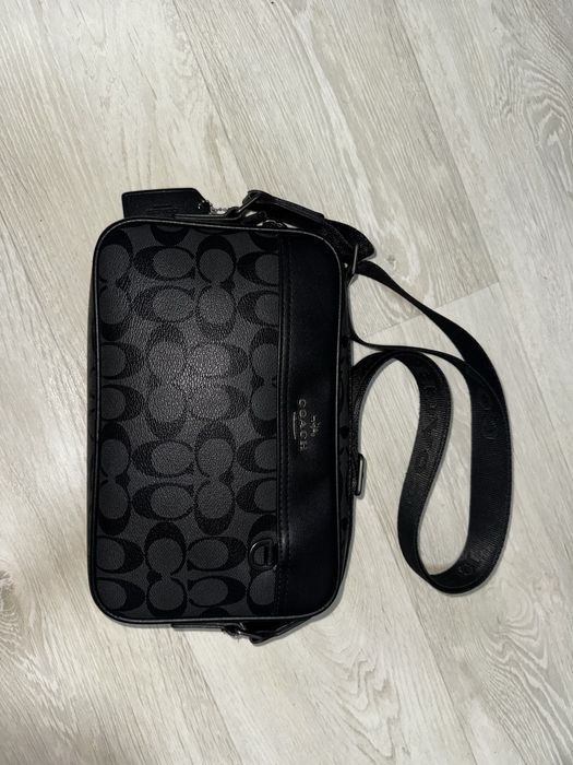 Продаю Барсетку Coach В идеальном состоянии