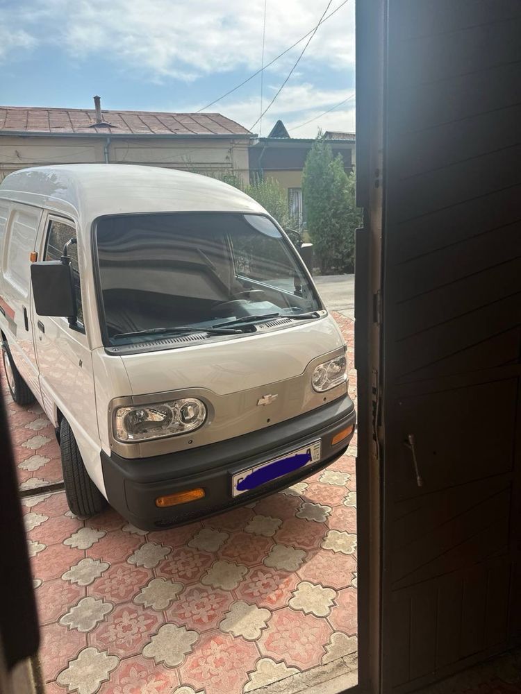 Продаем Chevrolet Дамас