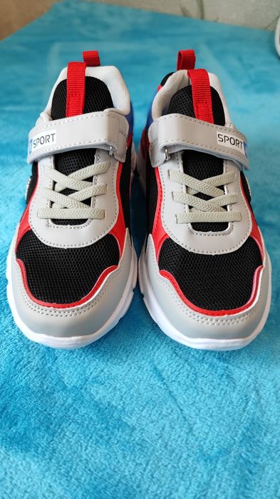 Кроссовки для мальчика