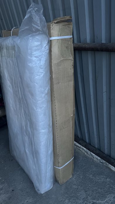 Продам новый манеж детский белый цвет