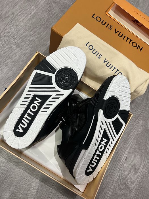 LV Louis Vuitton SKATE Shoes Black/White