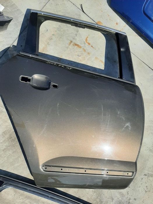 Usa portiera dreapta spate peugeot 3008 0u