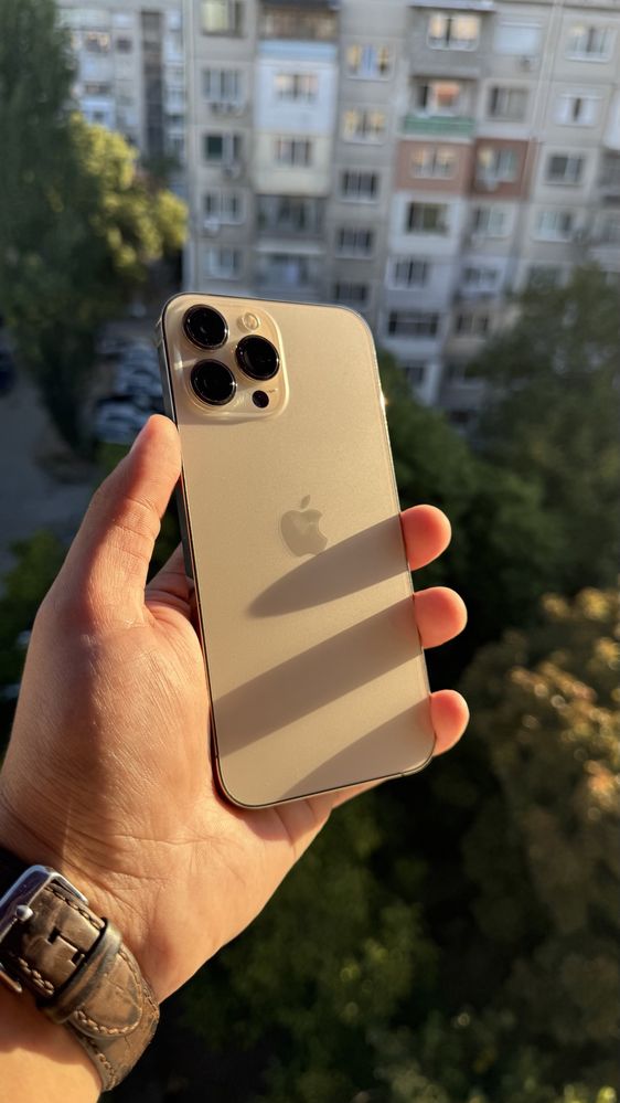 iPhone 13 Pro Max 128GB Gold Лично Предаване!!!