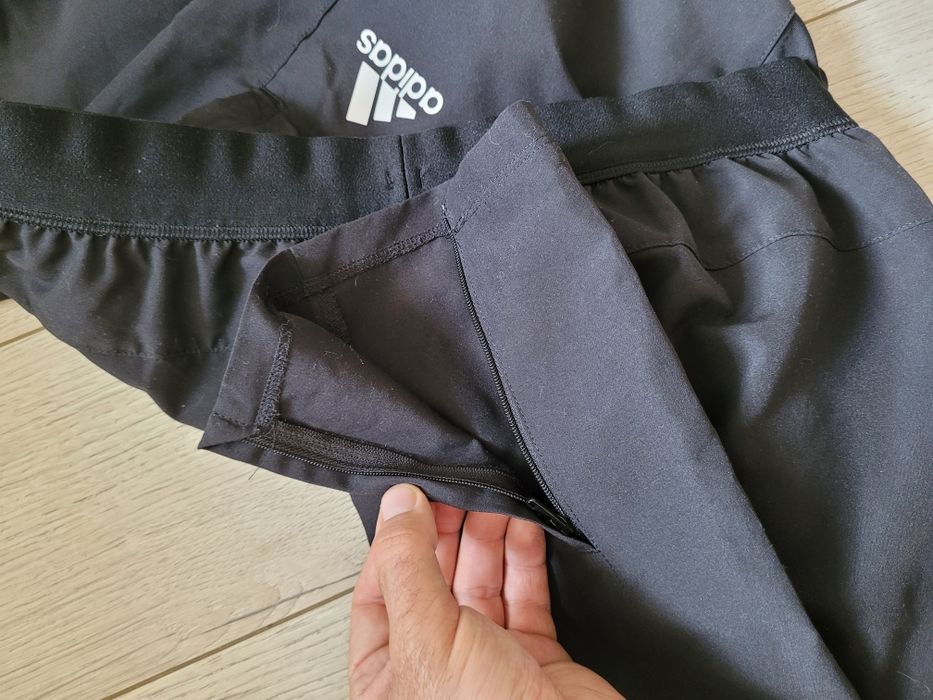 Ангуг Adidas размер М