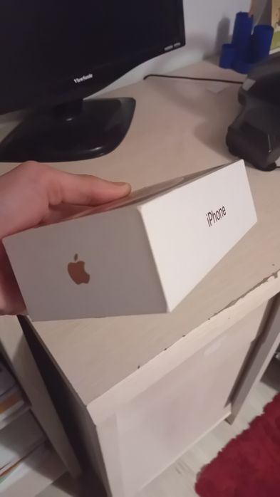 Cutie iphone xs negru