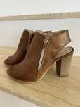Sandale de piele, made in Italia, culoare maro