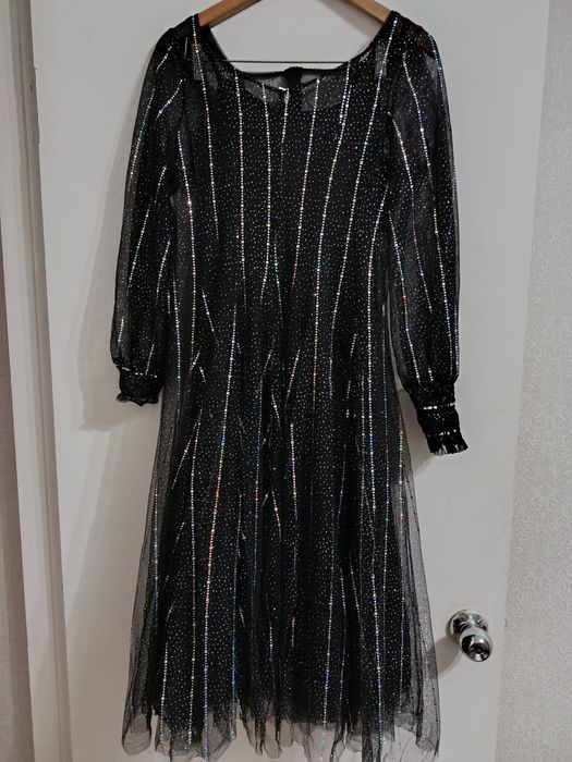 Платья в отличном состоянии