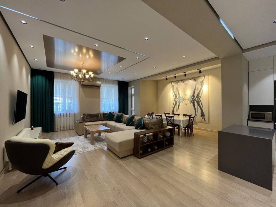 ПРОДАЕТСЯ 3/4/8 НОВОСТРОЙКА  на: Кунаева/Мирабад ГОШТ