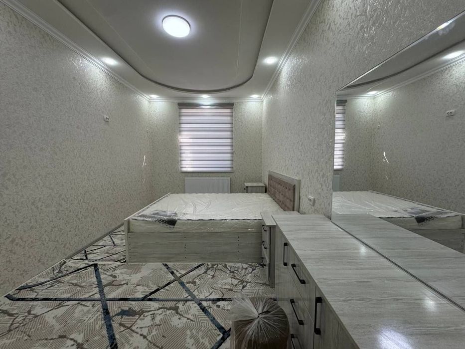 7-mikda 2 xonalik uy sotiladi