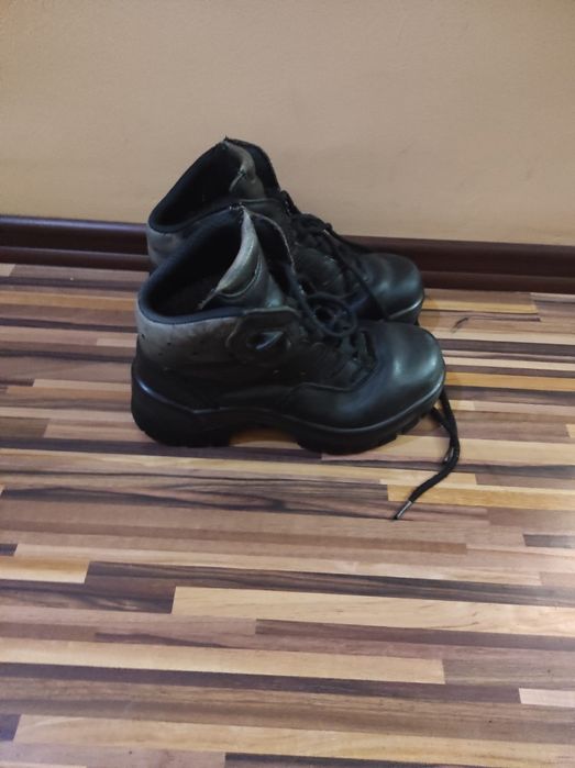 Bocanci HAIX, mărimea 35