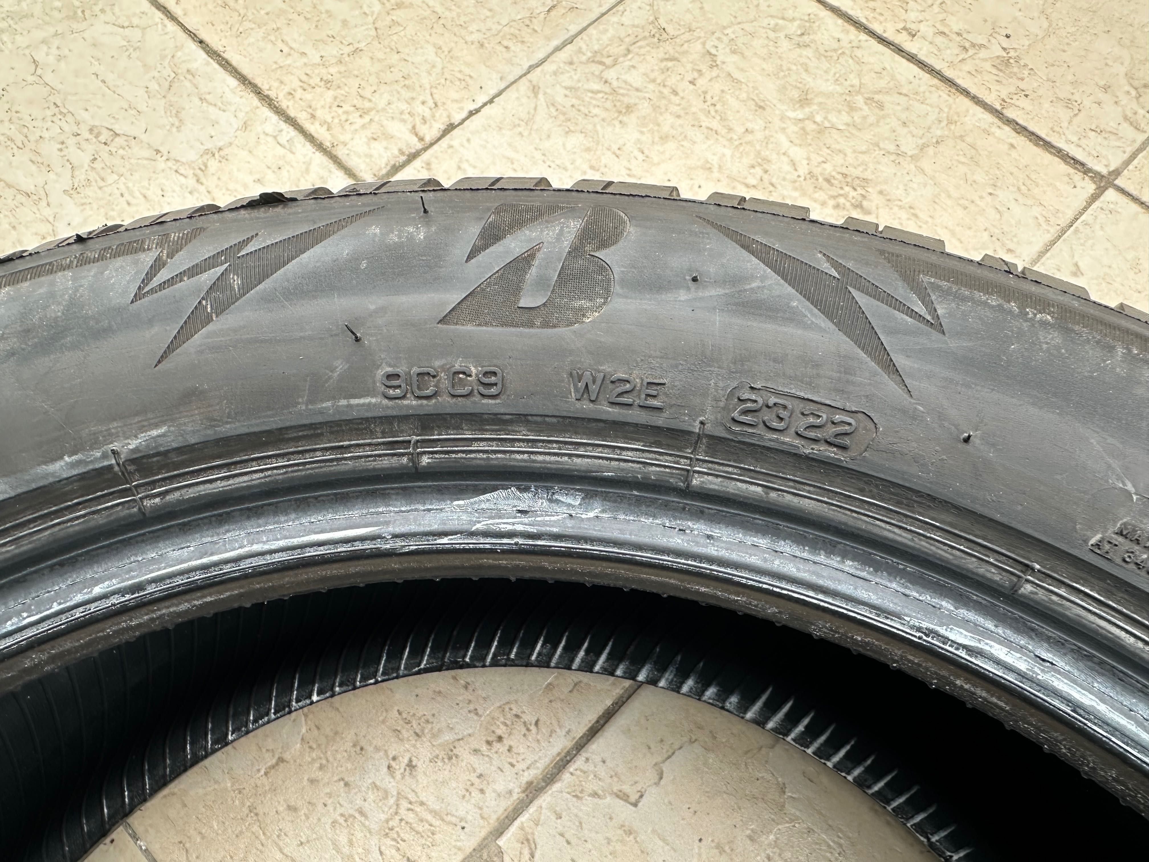 Гуми зимни гума 215/55/18” BRIDGESTONE BLIZZAK LM005