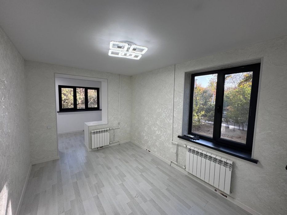 ЭКО базар Мирзо Улугбекская ор-р Перекрёсток Чимган  2/2/5