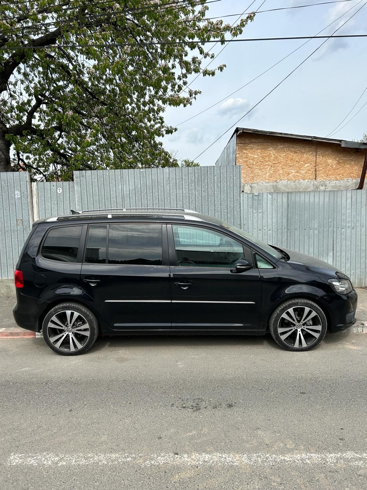 VW Touran 2012 DSG 2.0 170cai