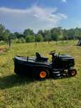 Tractoras de tuns iarba și gazon Mcculloch HUSVARNA