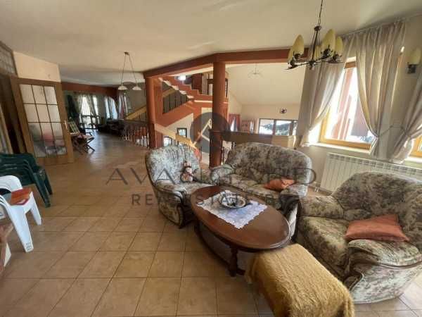 Продава се Къща в с. Яврово, Област Пловдив - 1100 кв.м за 319 €/кв.м - Снимка #3