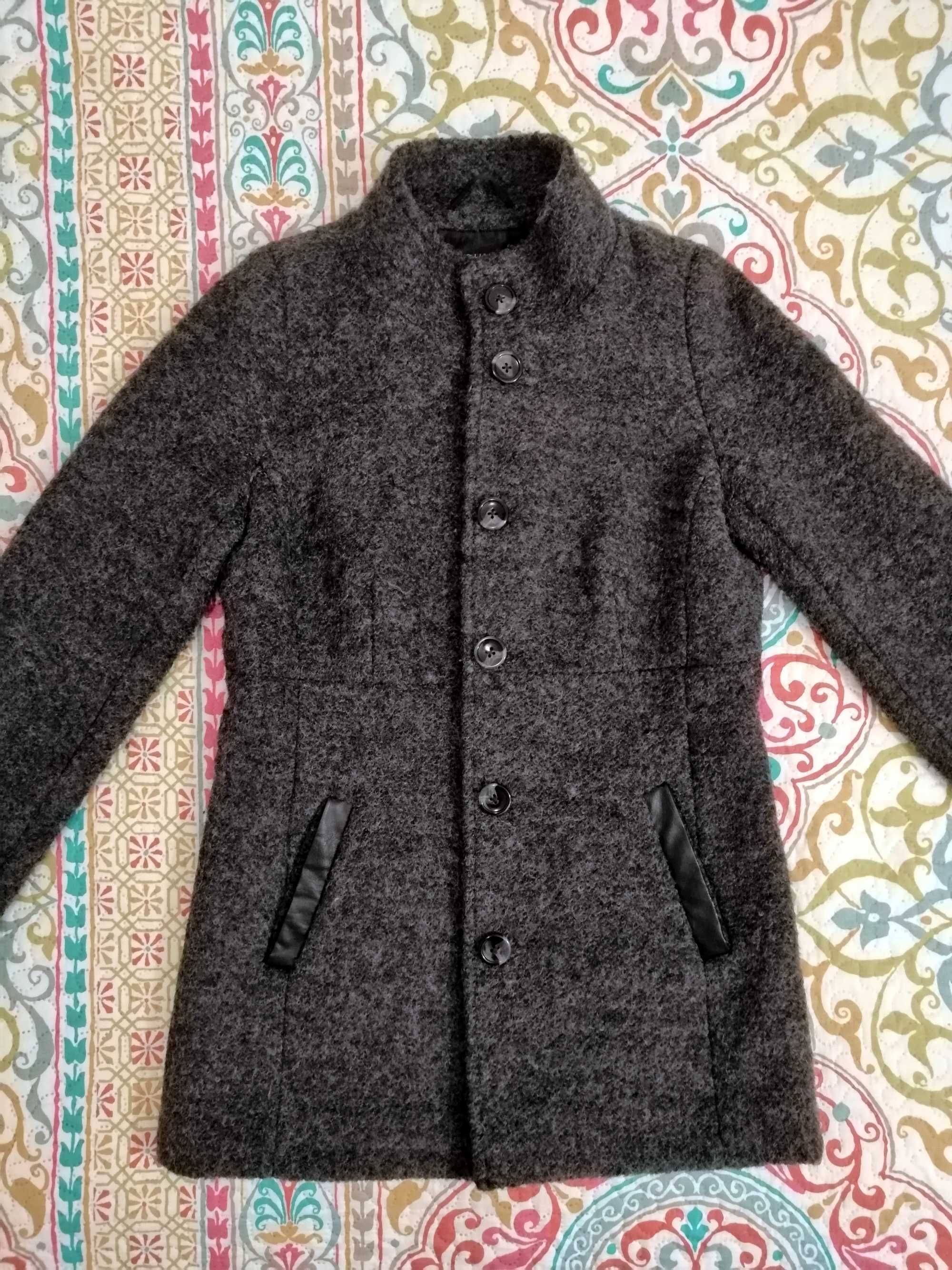 Дамско есенно-зимно късо палто / размер S