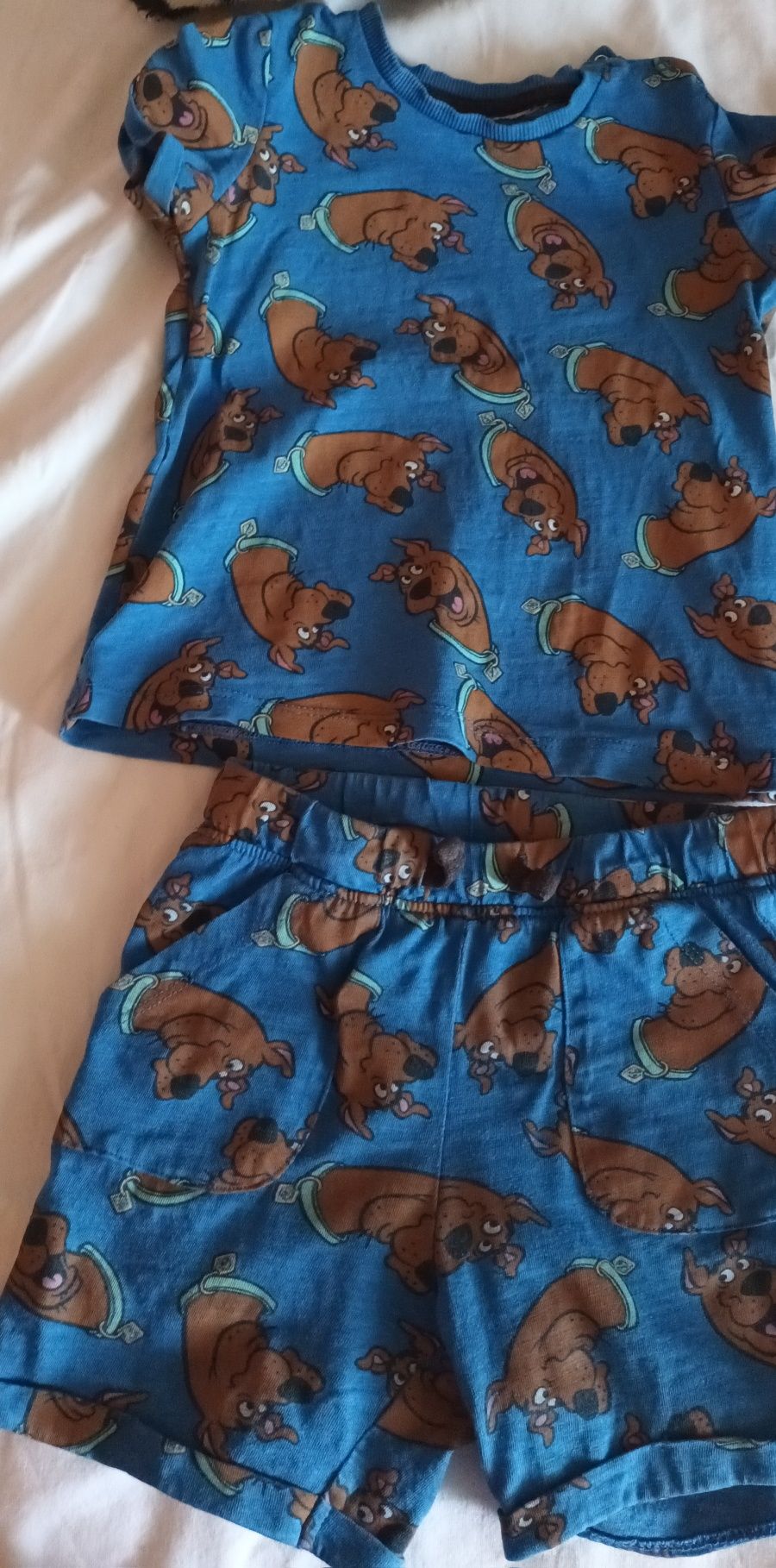 Tricouri si pantaloni scurti pt bebe