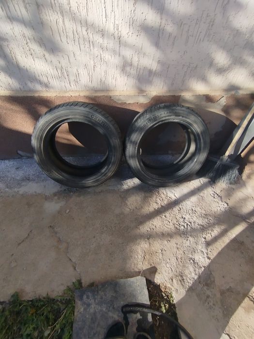 Две покрышки CENTUM  205 55 R16