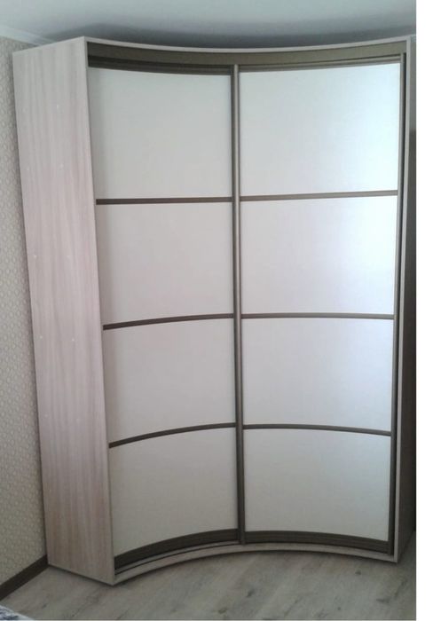 Шкаф-купе 150 000 торг уместен