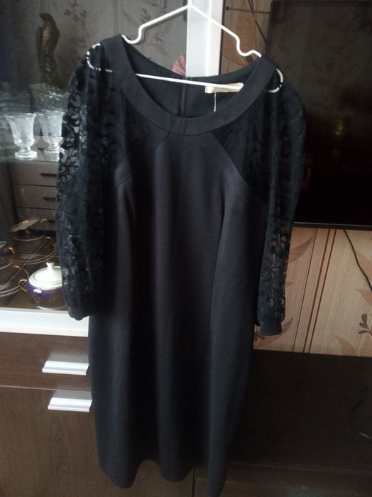 Продам   платье.